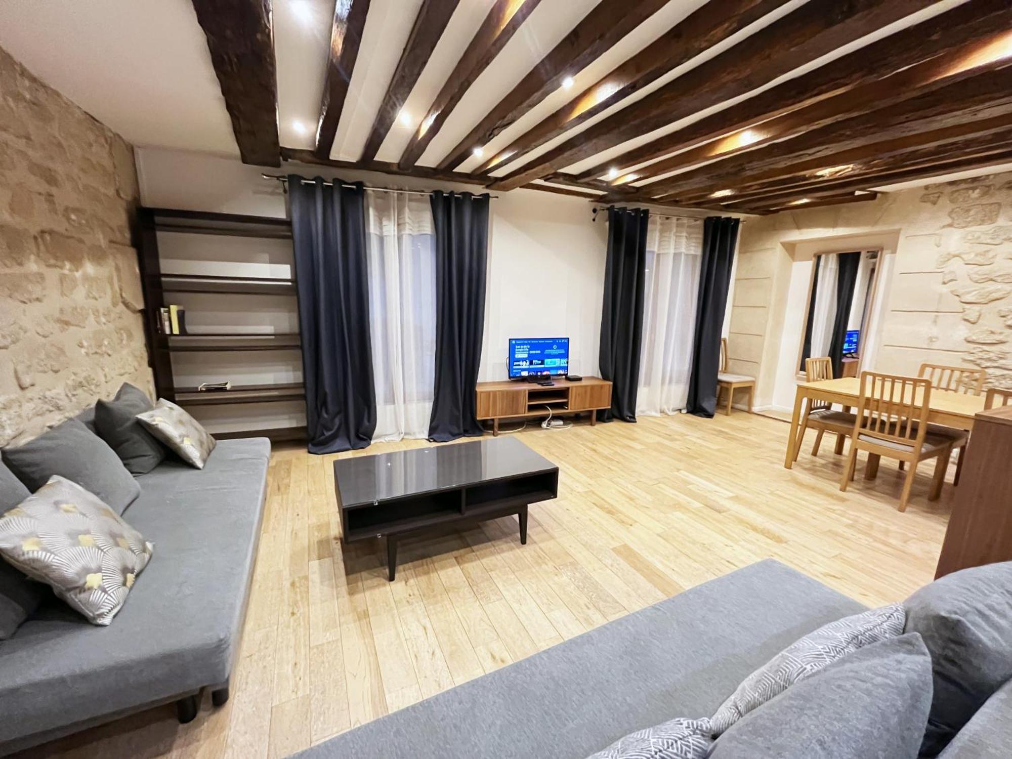 Apartment Urban Flat 43 - Charming Parisian Flat Near Grands Boulevards *
