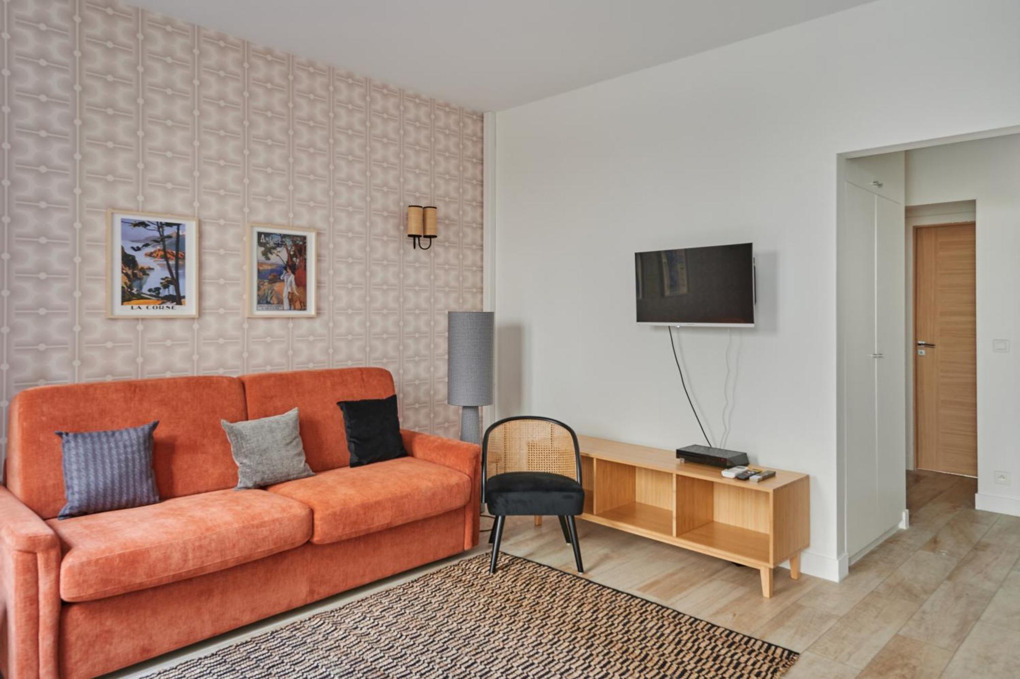Rent A - Degas Paris
