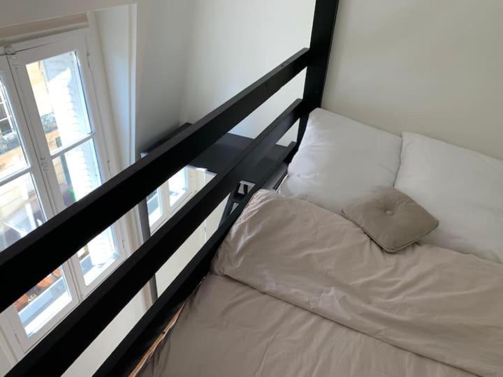 3 7e Apartment *