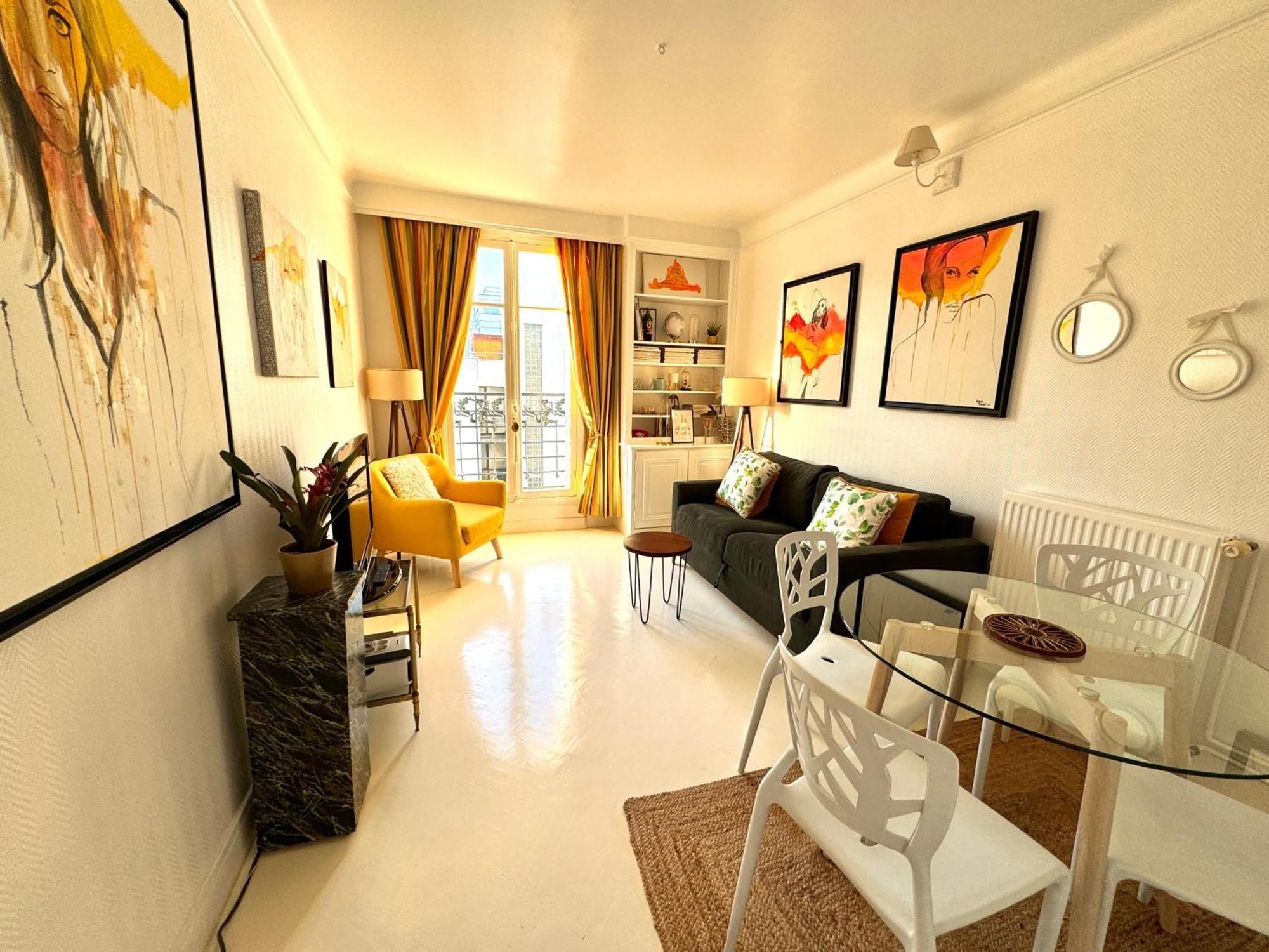 2 Pieces Elegant Proche Porte De Versailles Appartement