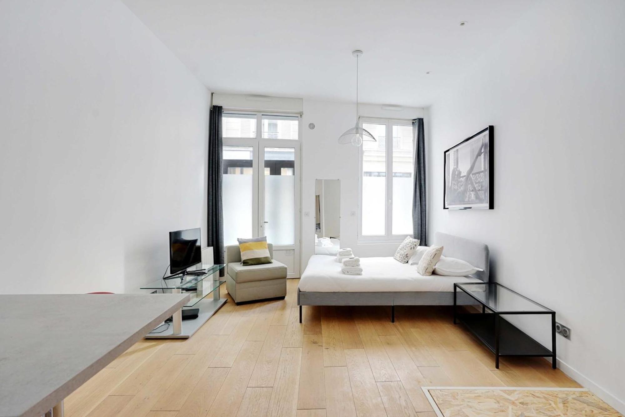 Charming Refurbished Studio -maraisbeaubourg * Paris