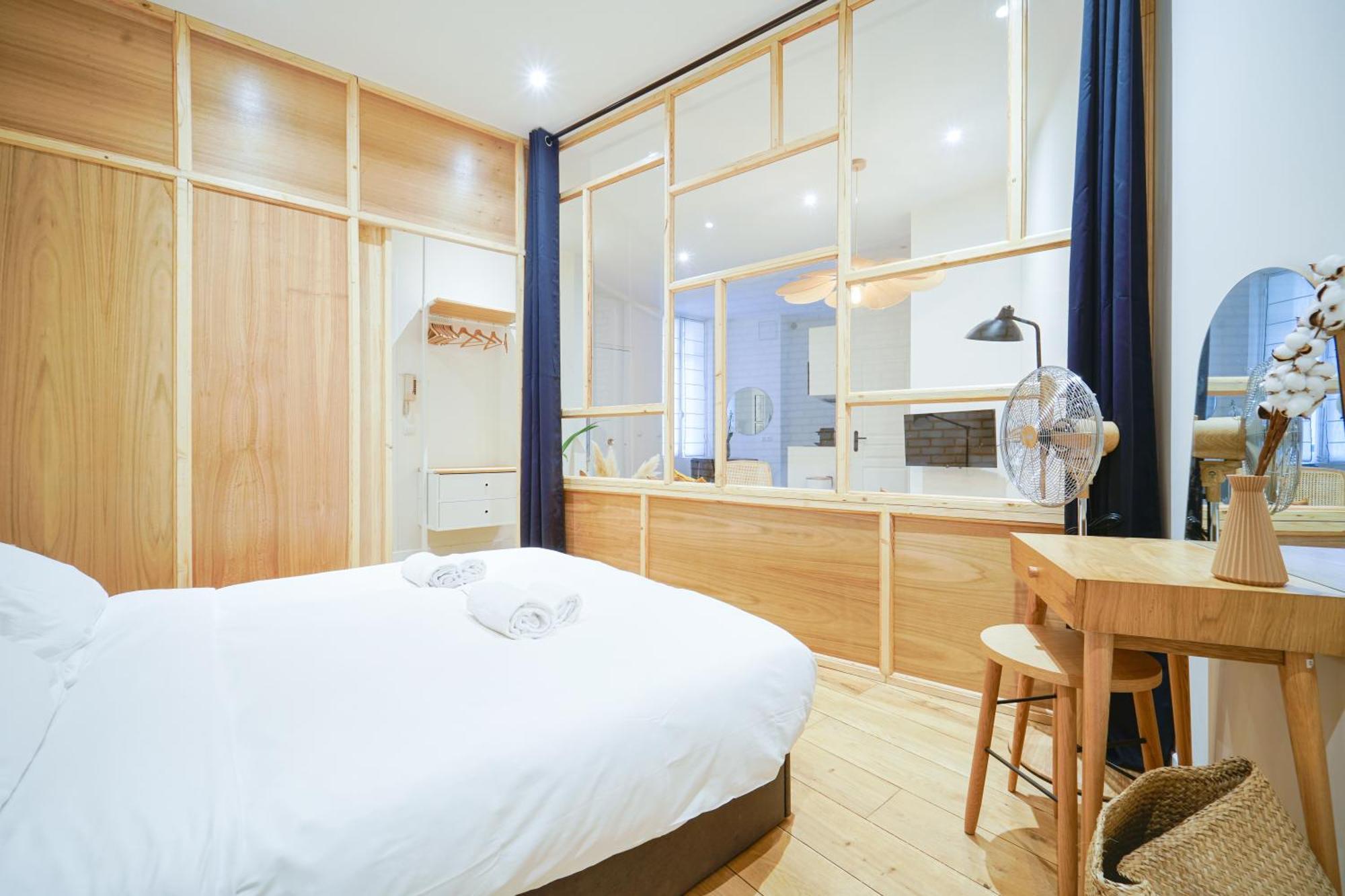 Appartement Parisuites Canal Saint Martin Luxe & Chic & Cosy