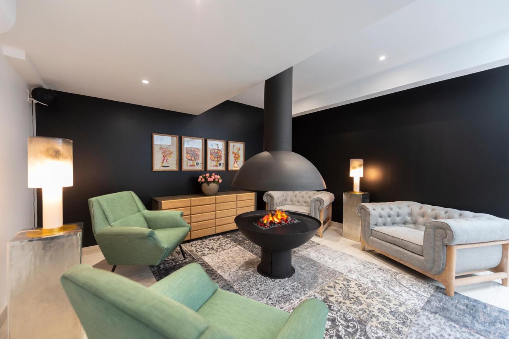 O'lord, 4 Etoiles, De Luxe Champs-elysees