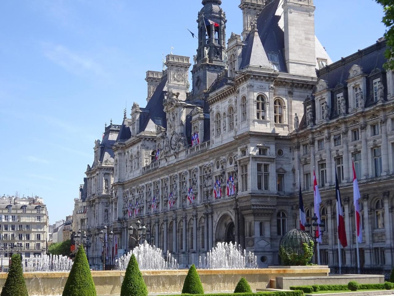 Le Saint Claude Paris