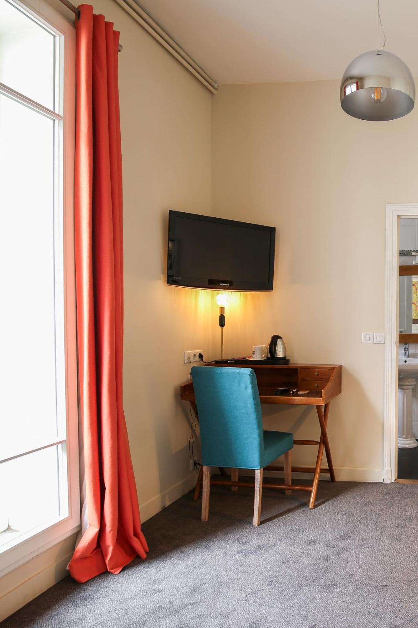 Des Batignolles Paris