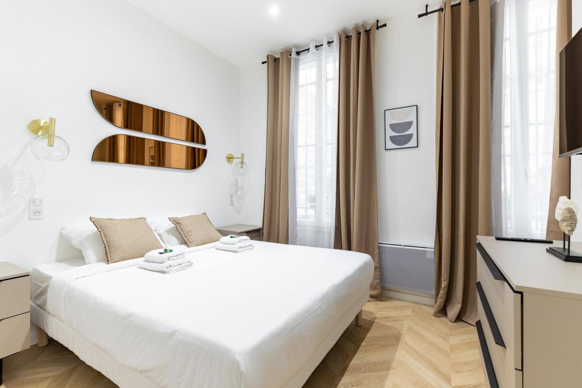 Hsh St Germain/jardin Du Luxembourg : Luxury Apartment Paris