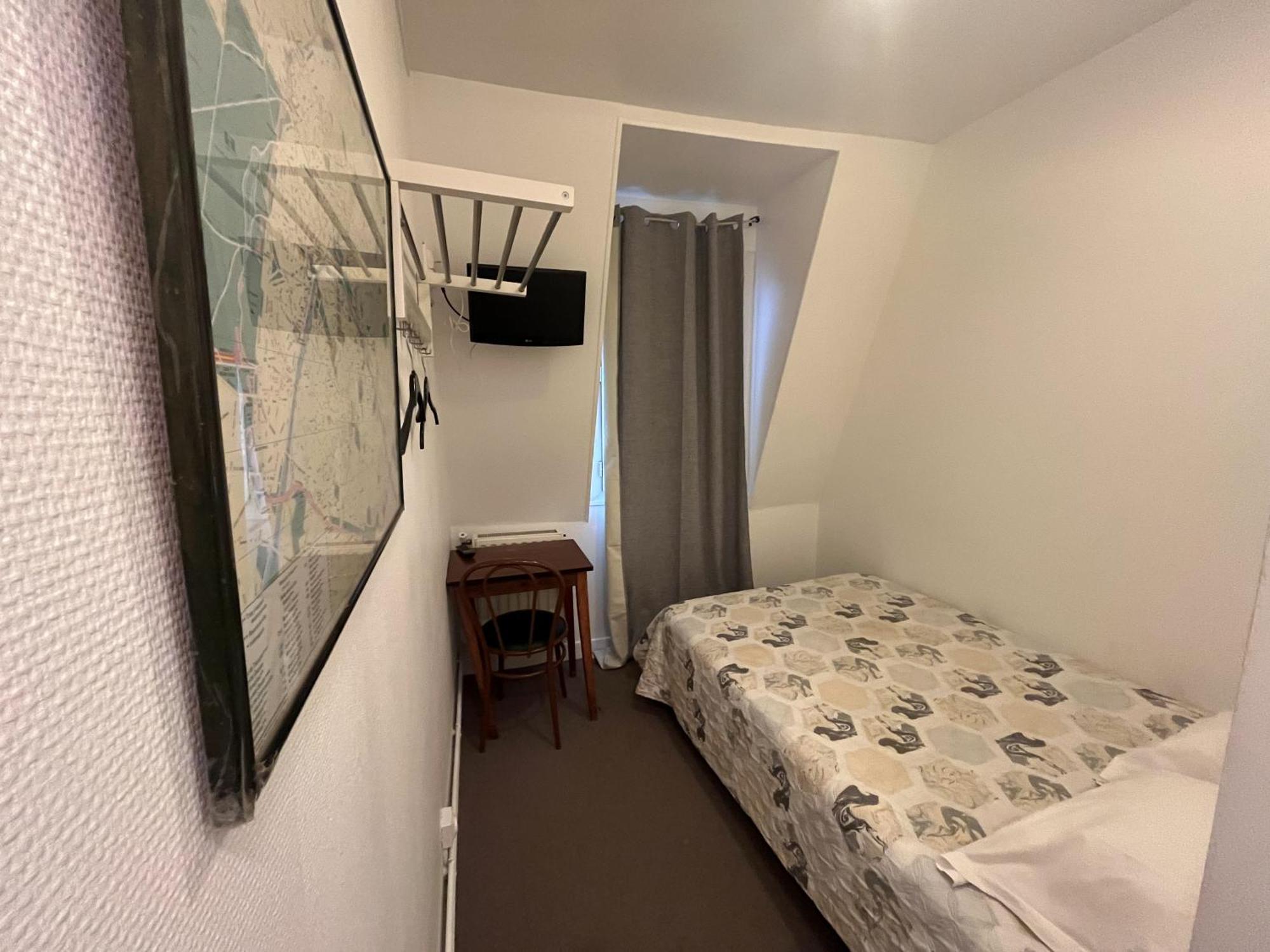 Ideal Hotel