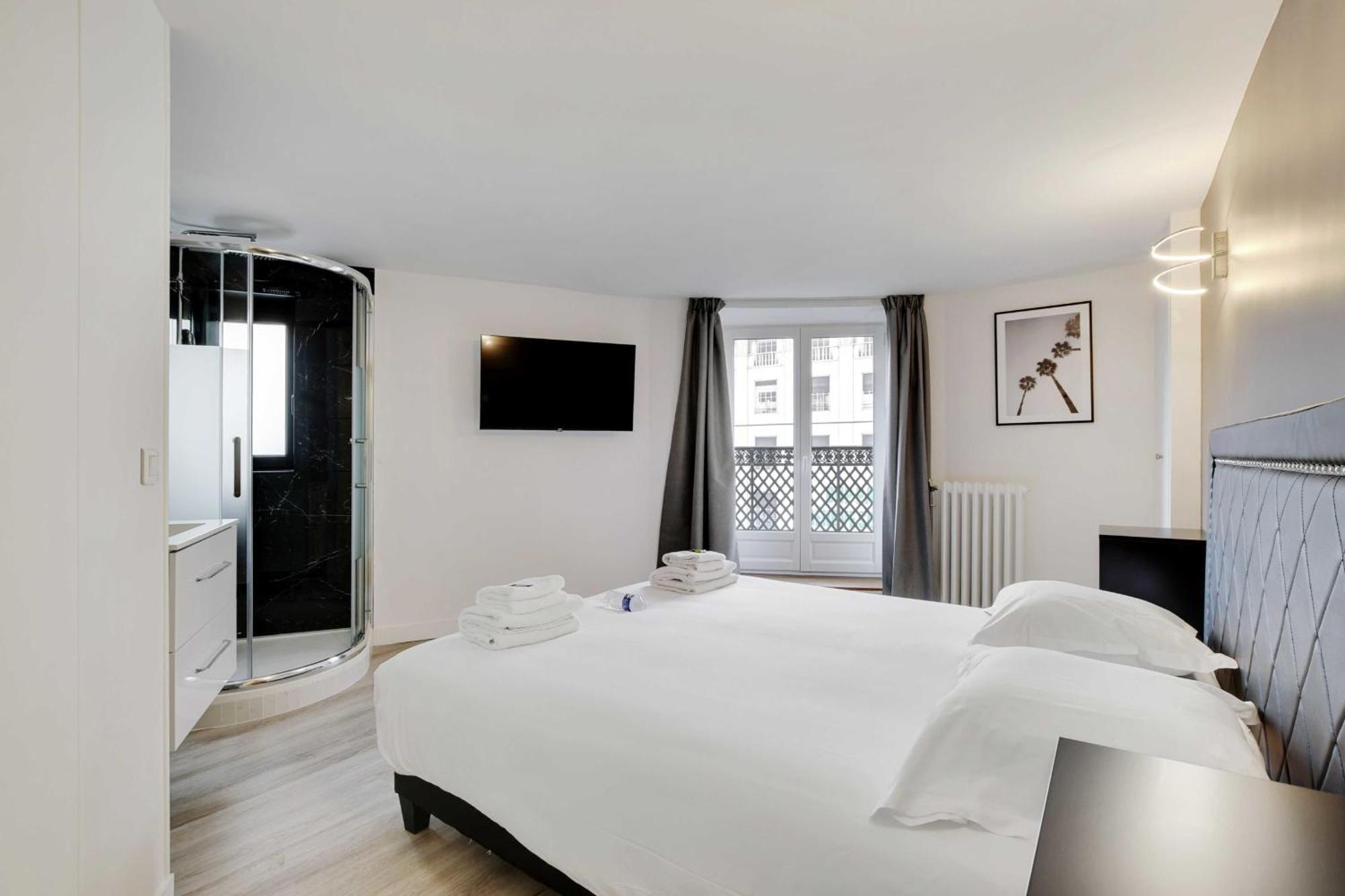Apartment Cmg - Operagrands Magasins
