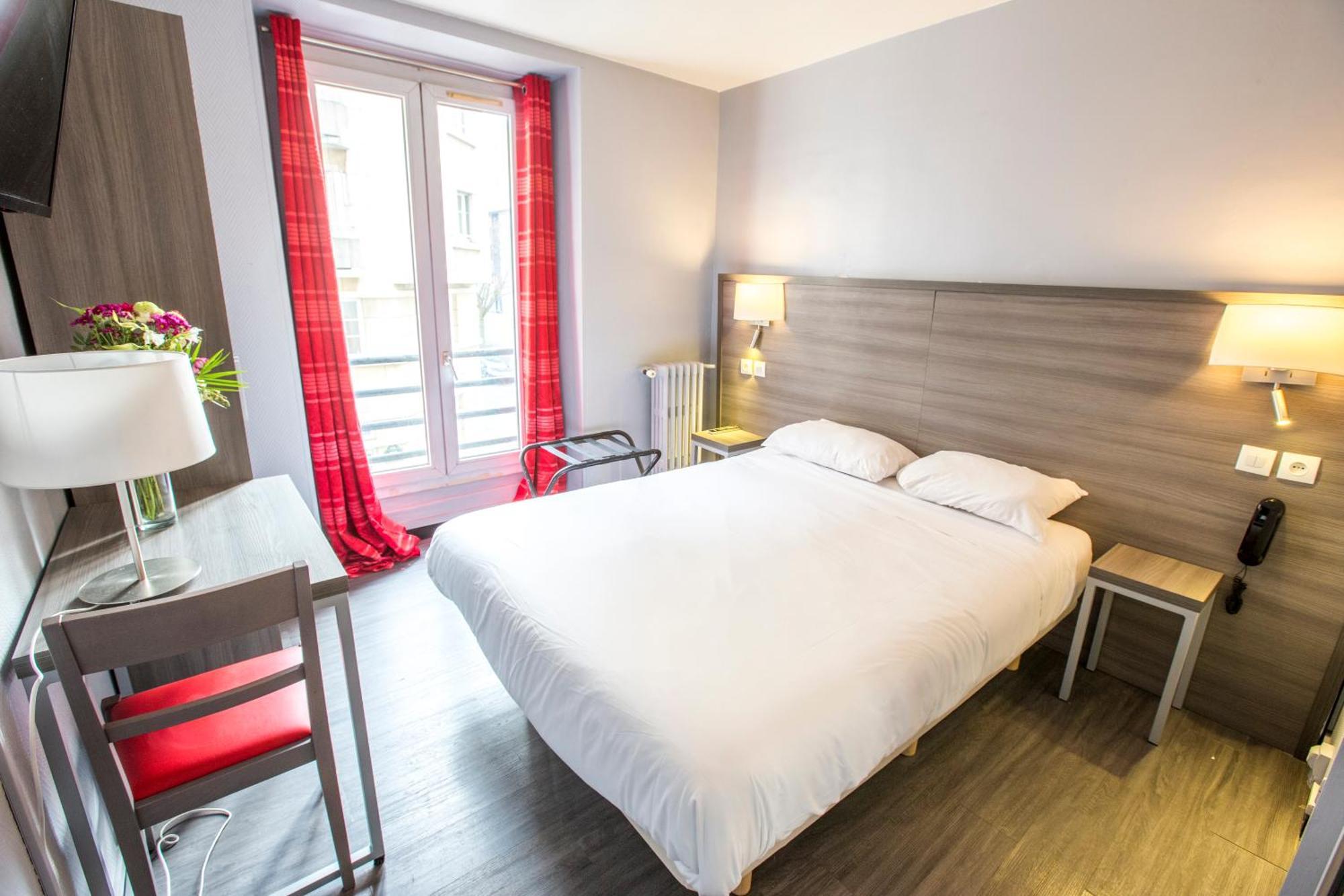 Hipotel Pere-lachaise Republique Hotel 3*