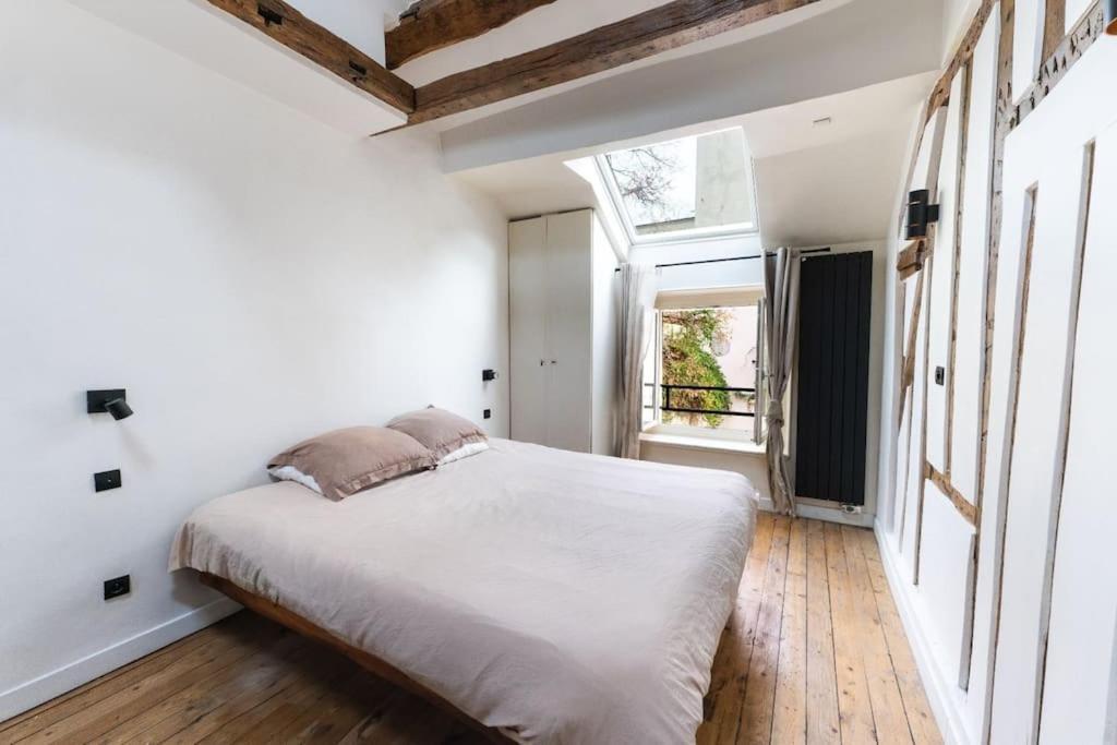 Grand Place Des Vosges, Marais/bastille Appartement *