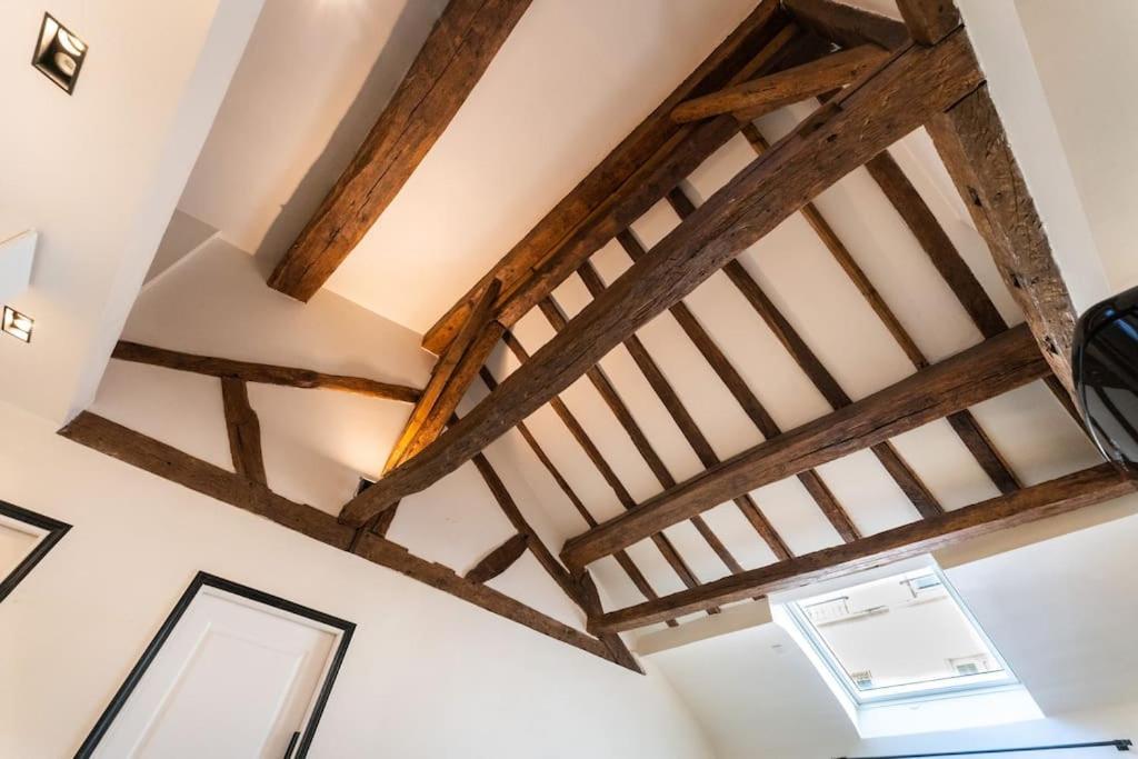 Appartement Grand Place Des Vosges, Marais/bastille Paris