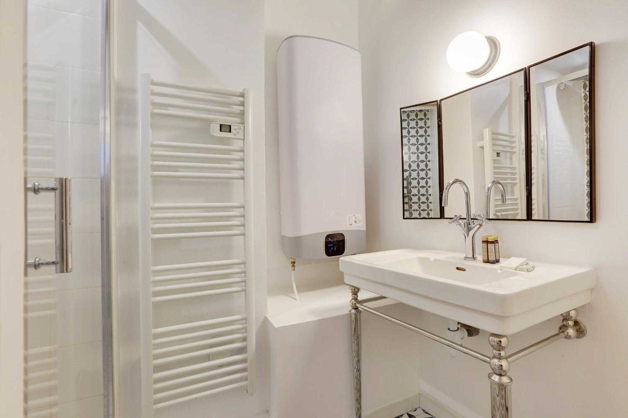 Montgolfier Apartment Paris
