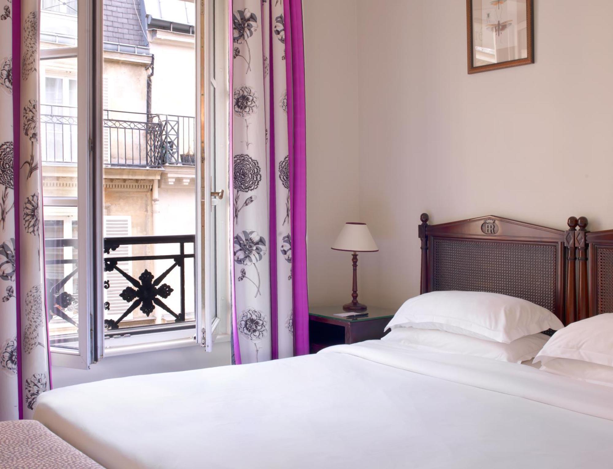 Royal Saint Honore Louvre 4*