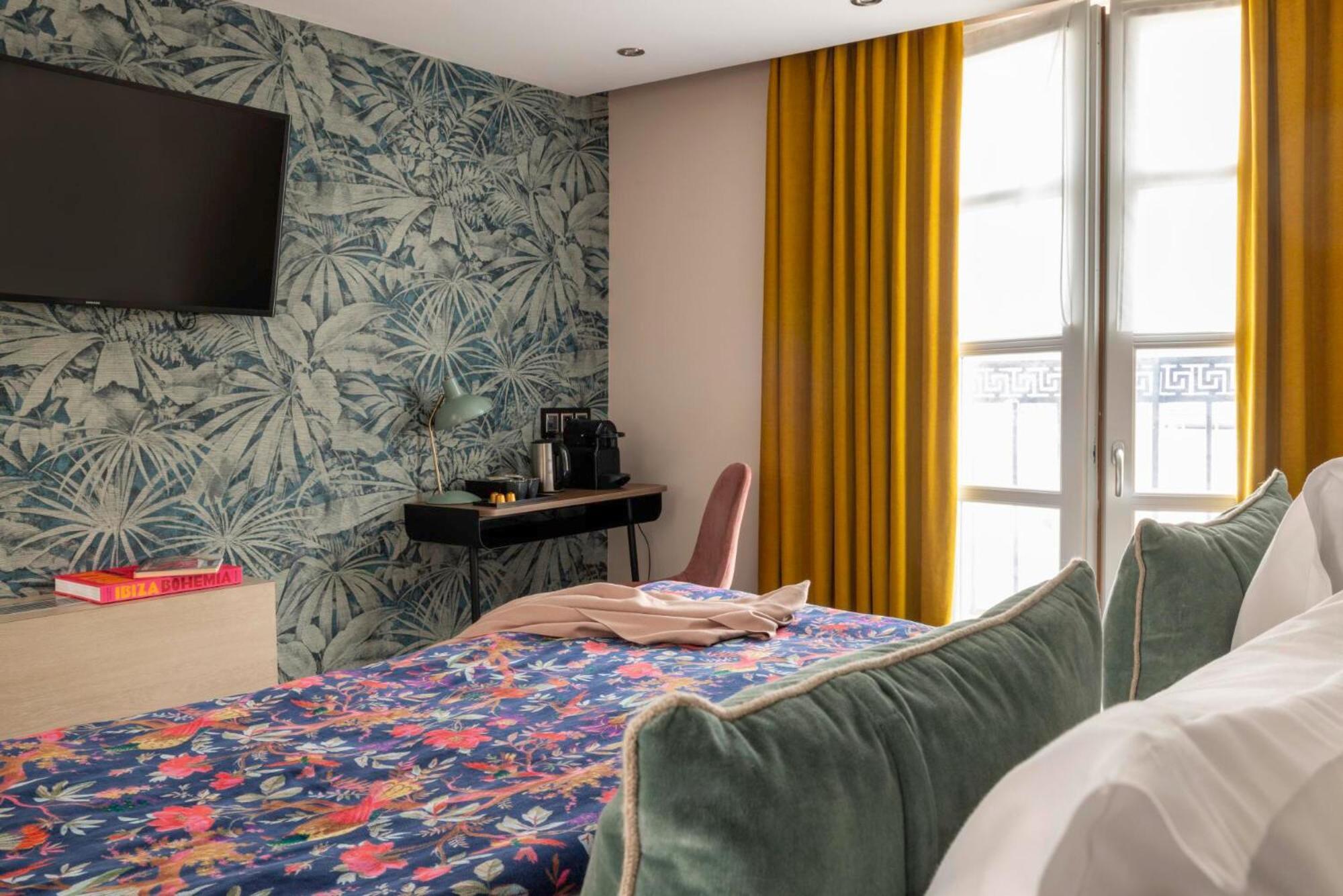 Maxim Opera 4* Paris