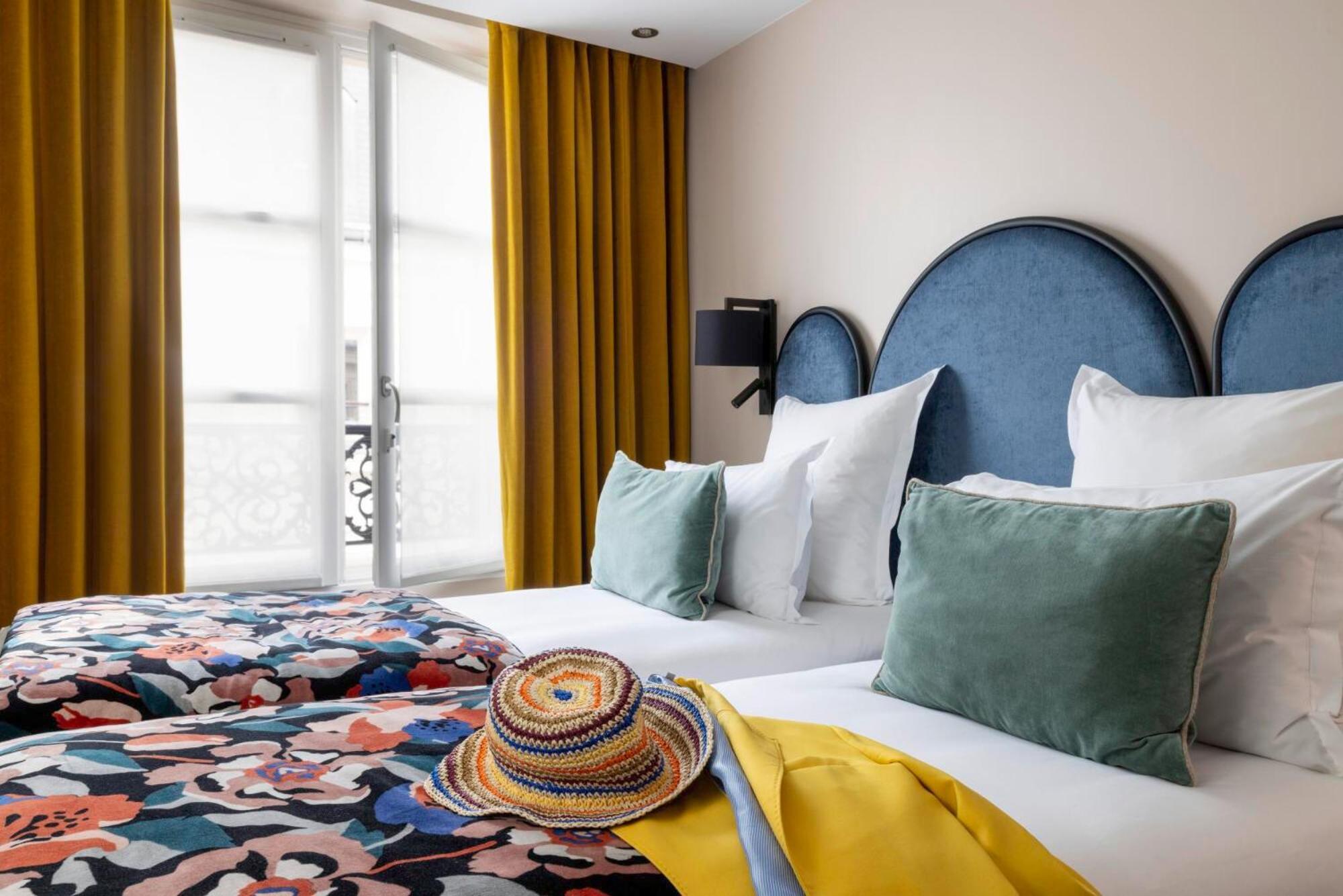 Maxim Opera Hotel 4*
