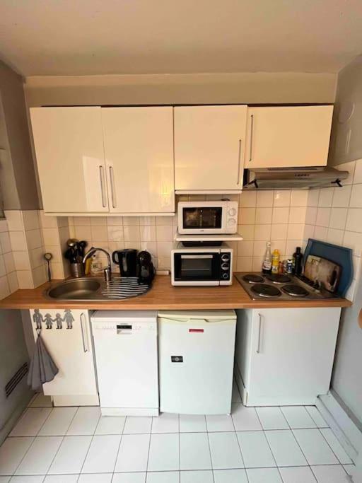 Studio Calme Proche Metro Apartment Paris