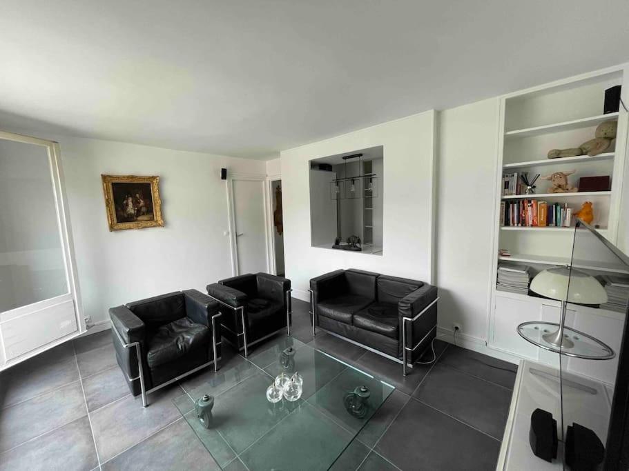 Apartment French Design Commerces