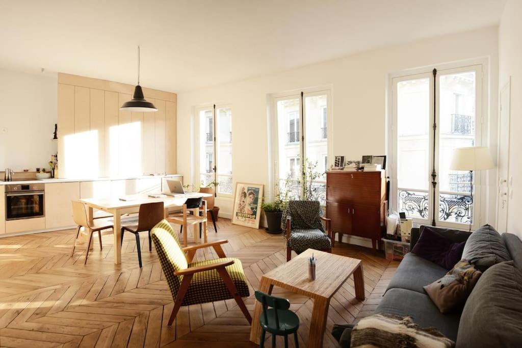 Apartment Center - 2 Bedrooms Paris