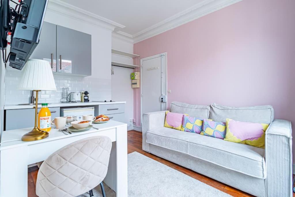 Flat Next To Montparnasse Train Station - Ii Appartement Paris