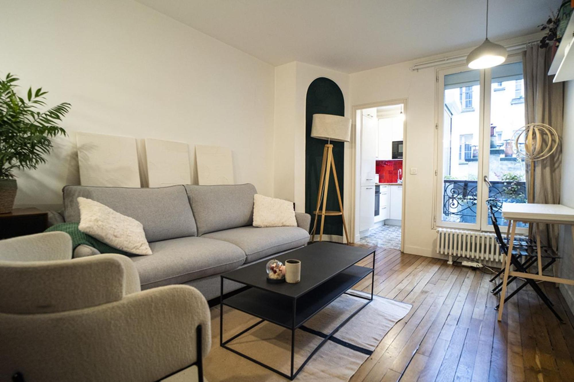 Pretty 36 M Near Buttes-chaumont Apartment Paris