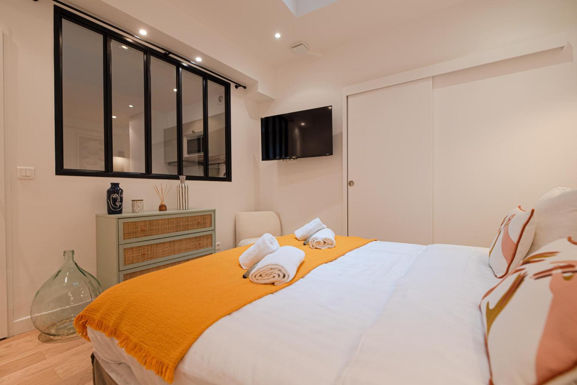 Wonderful Flat In The Marais Paris