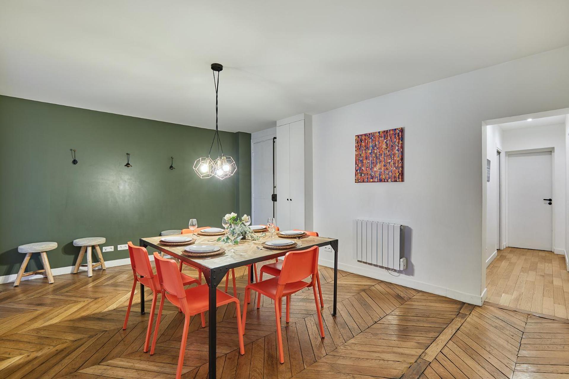 Centre De By Prestige * Paris