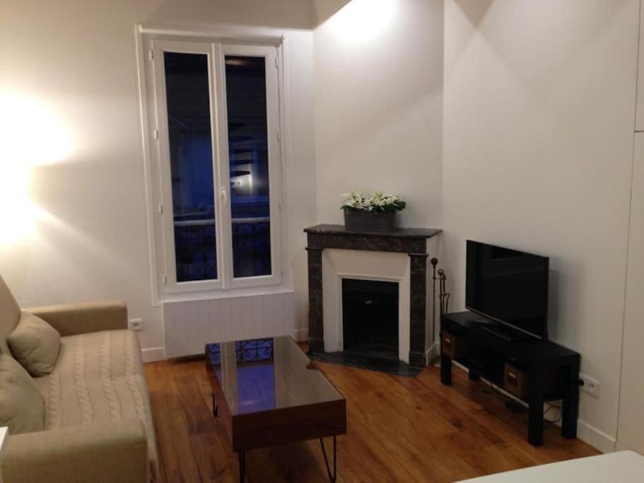 Apartment Cosy And Chic Flat In Saint Germain Paris