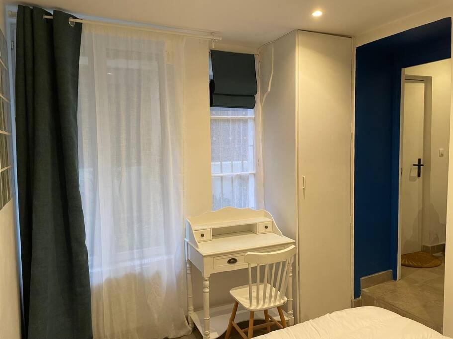 Apartment Et Tranquille Plein Centre De Paris! *