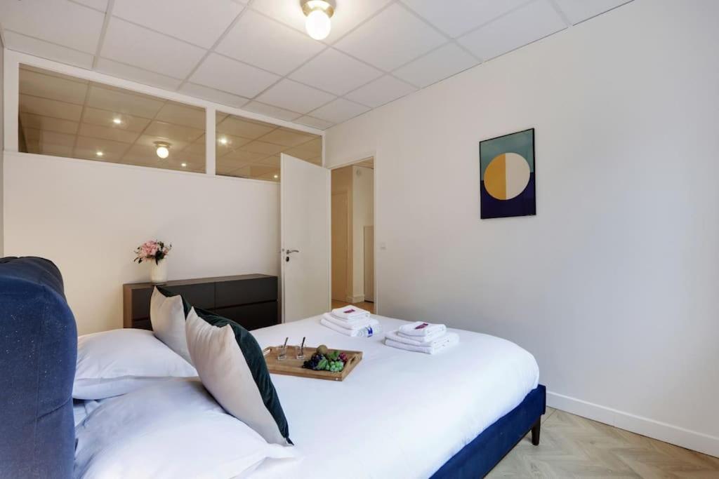 Beautiful 4p/1br Champs Elysees Apartment