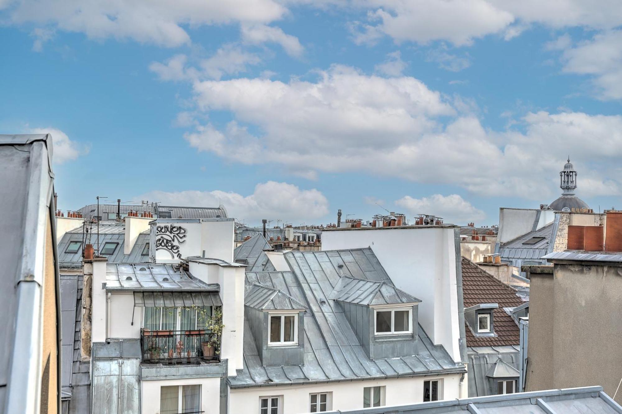 Apartment Pretty Parisian Penthouse *