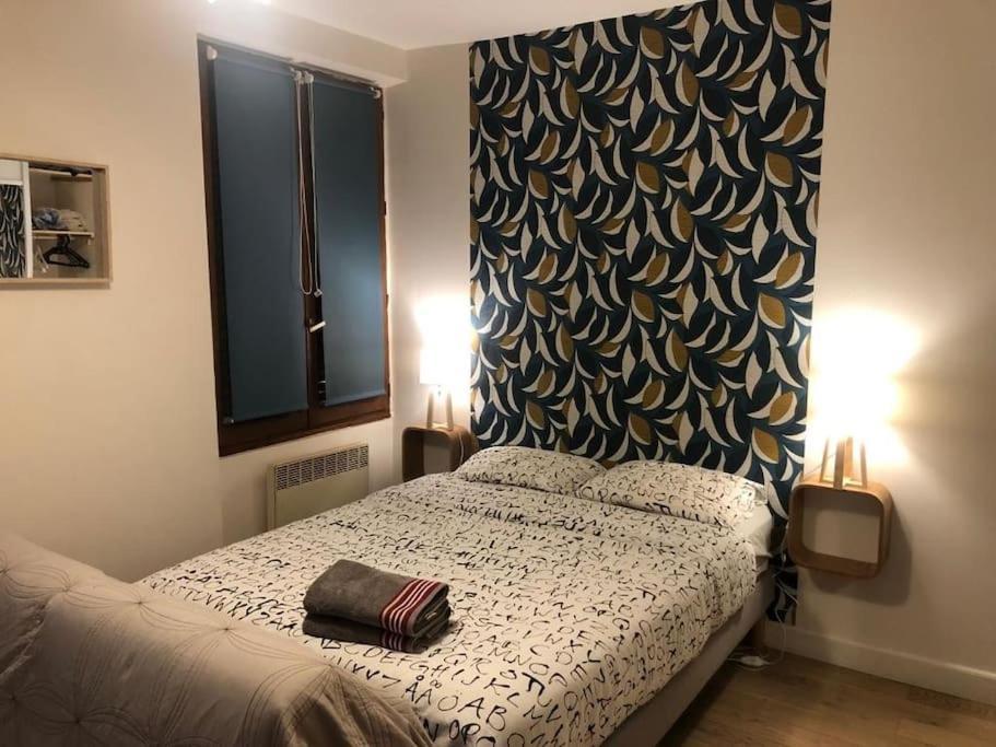 Apartment Studio/f1 Aux Buttes Chaumont Paris