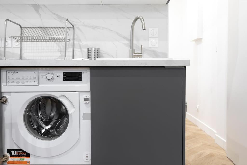 Moderne Pour 4 Proche Arc De Triomphe Apartment *