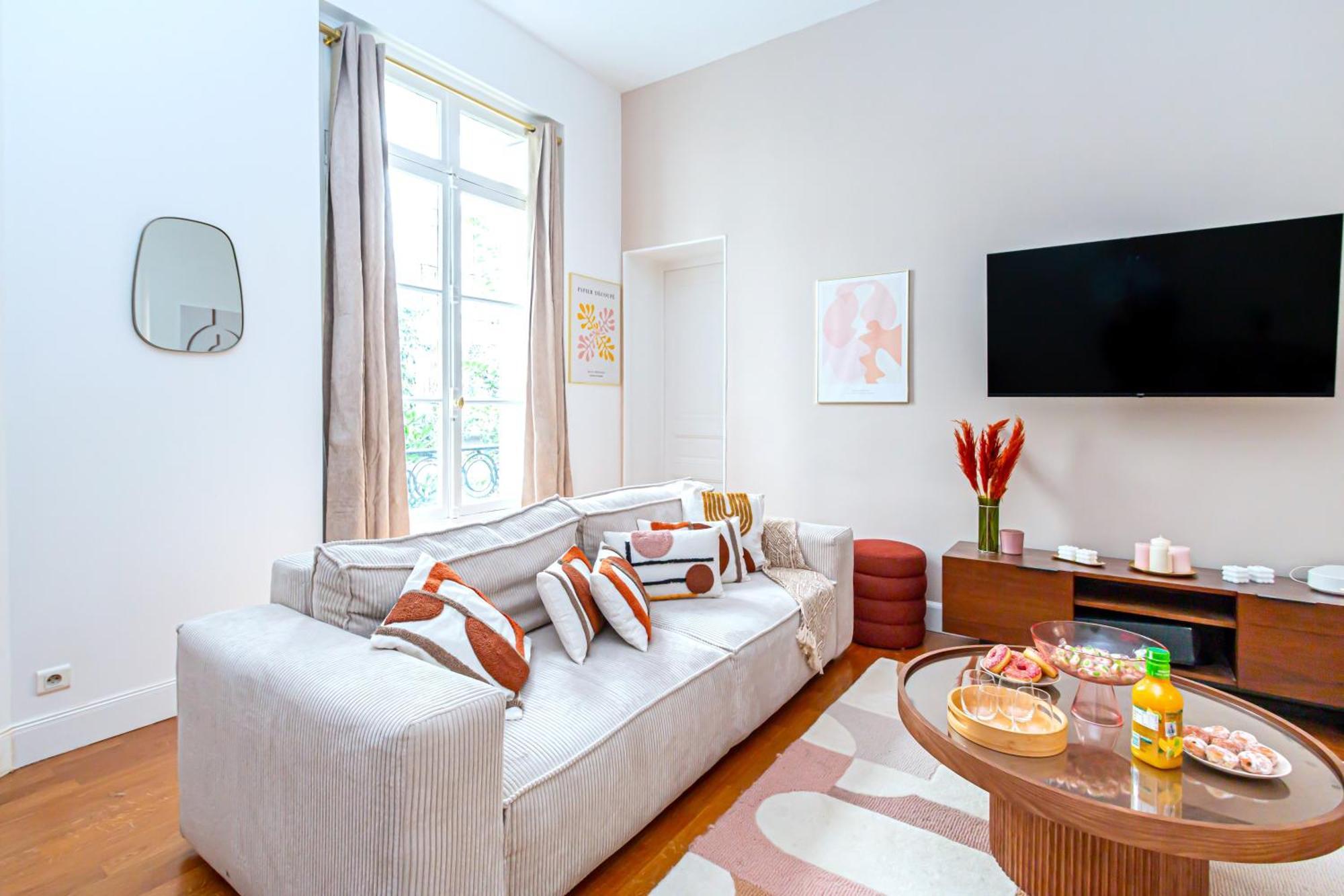 Apartment Agreable Rue De La Pompe Paris