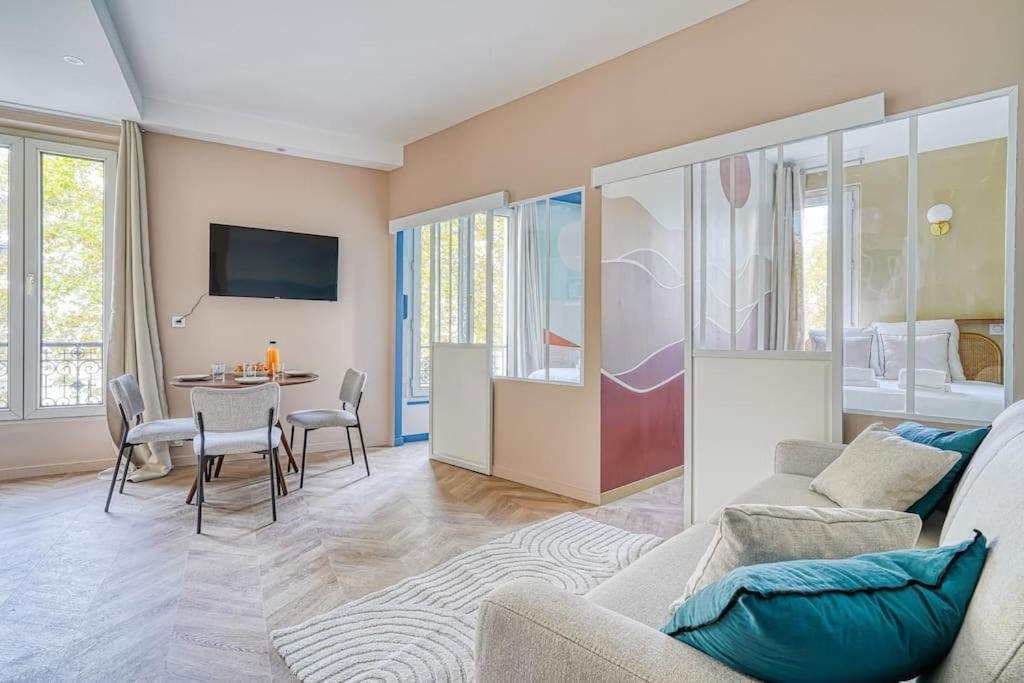 Apartment Colore Wagram - Ii Paris