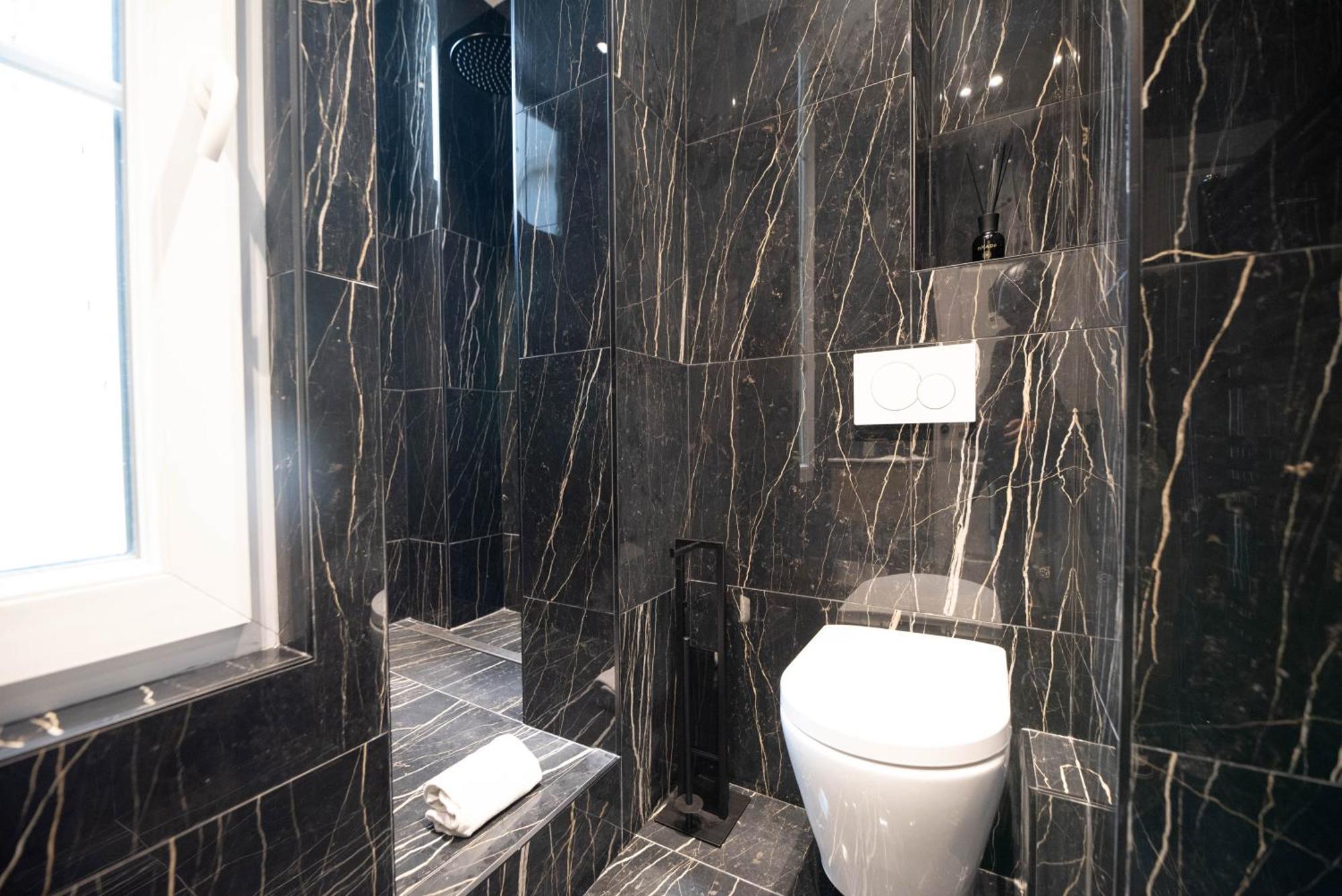 Lovely Flat In The Marais * Paris
