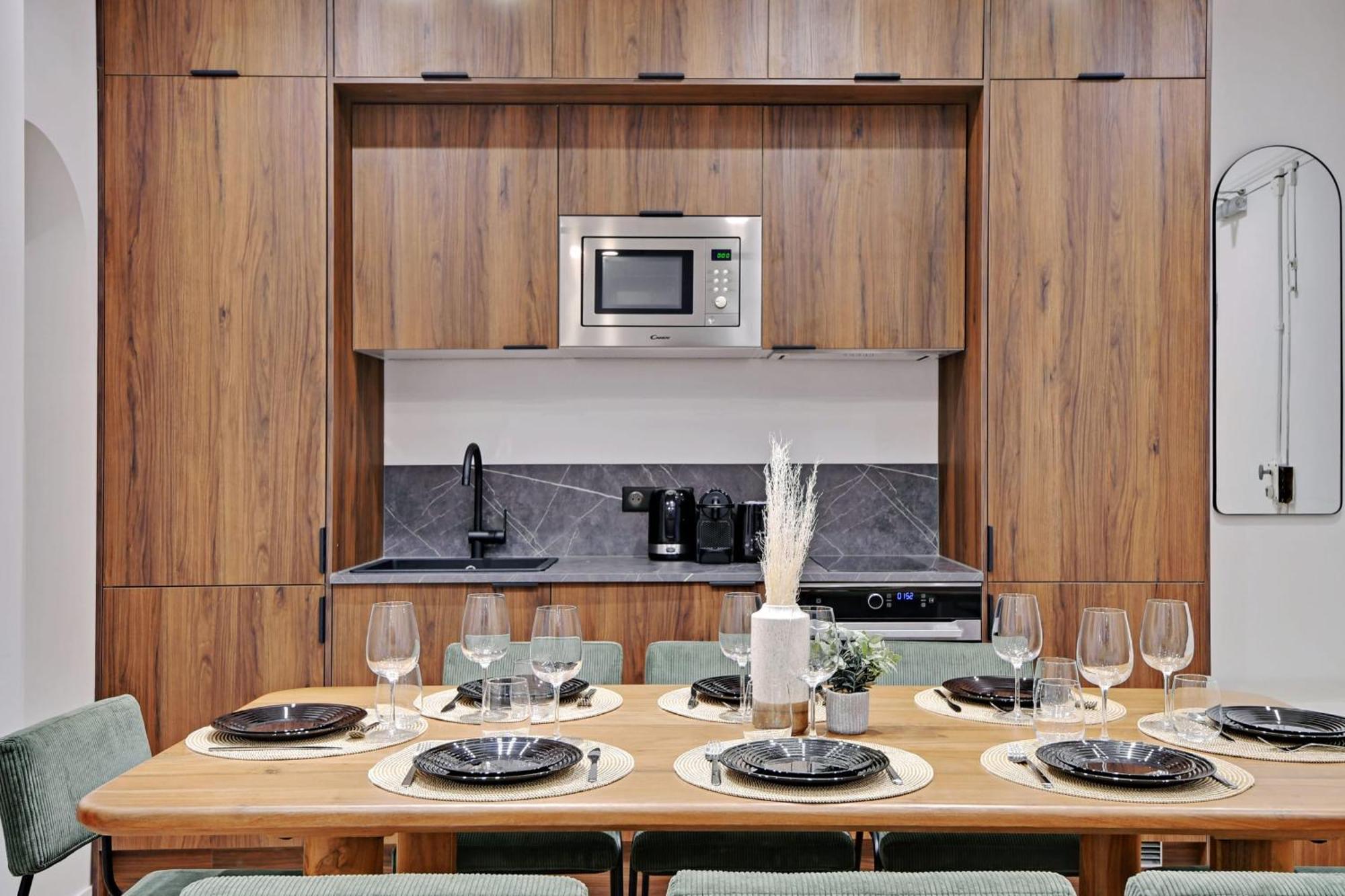 Spacious - 3bdr-6p *