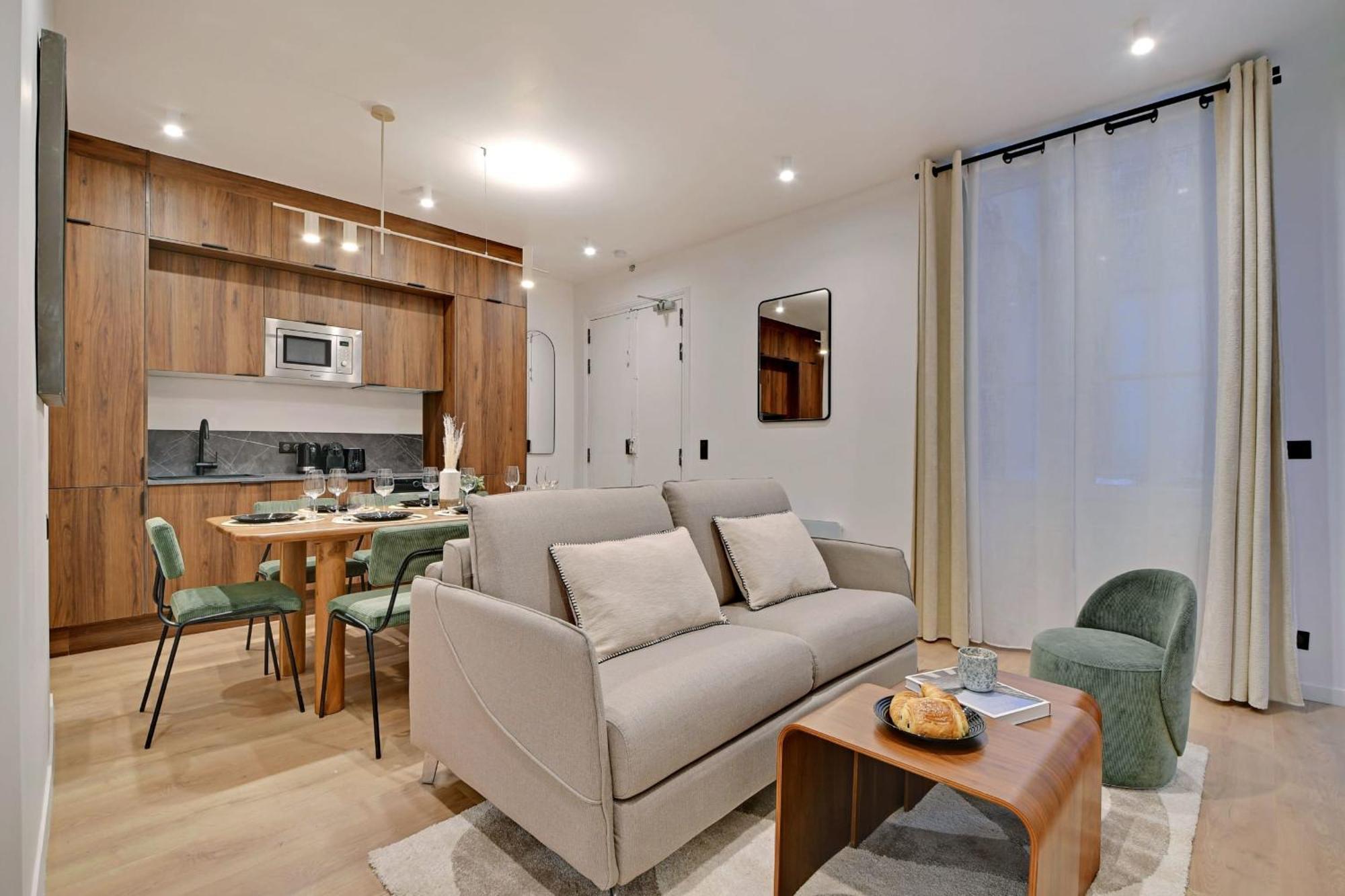 Spacious - 3bdr-6p * Paris