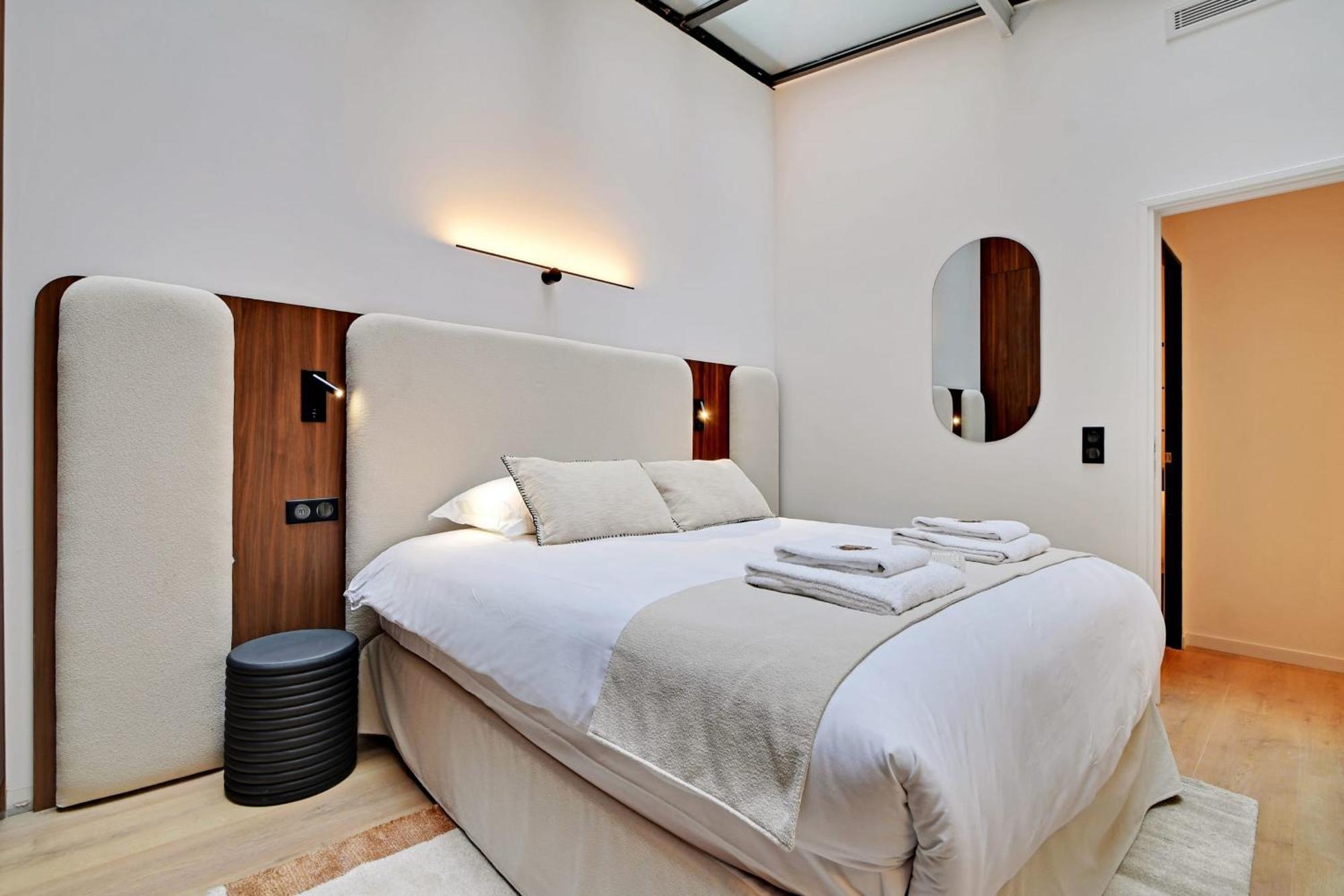 Spacious - 3bdr-6p *