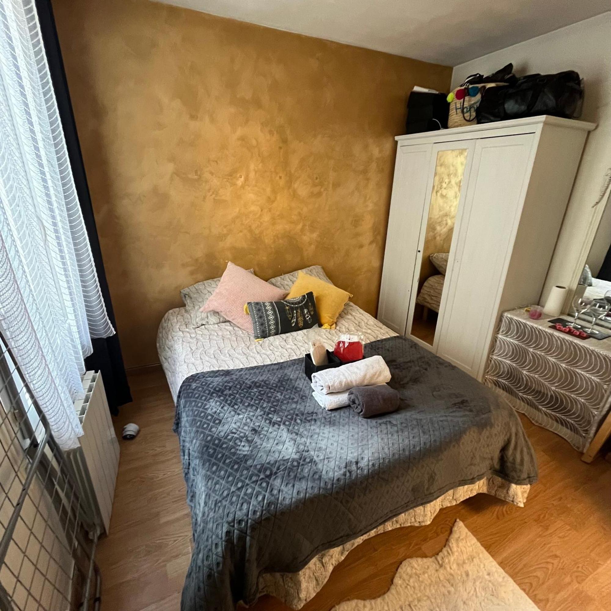 Private Paris