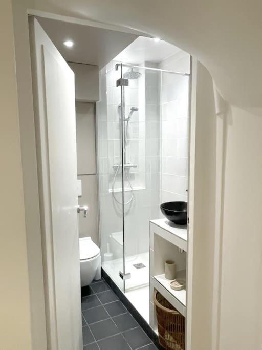 Climatise Pour 1 Ou 2 Personnes Au 109 Avenue Mozart 16 Apartment Paris