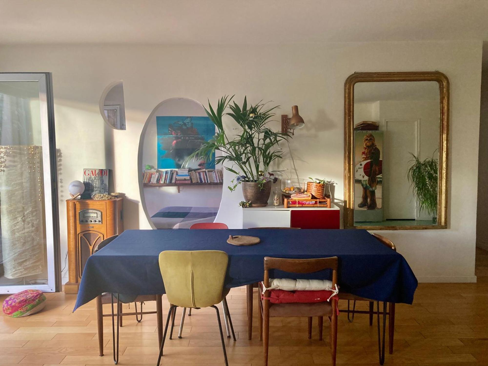 Family Friends Apartment
