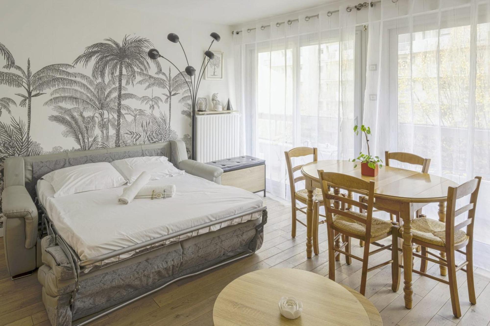Labrouste Et Son Balcon - Welkeys Appartement *