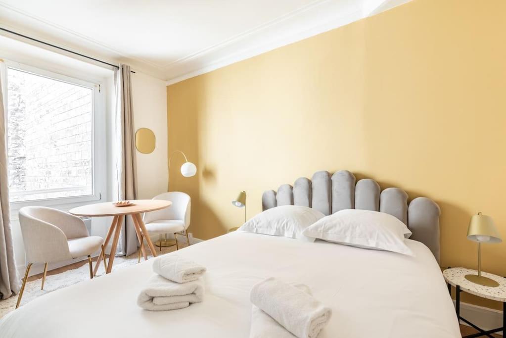 Apartment Boulevard Voltaire - Golden - Iii