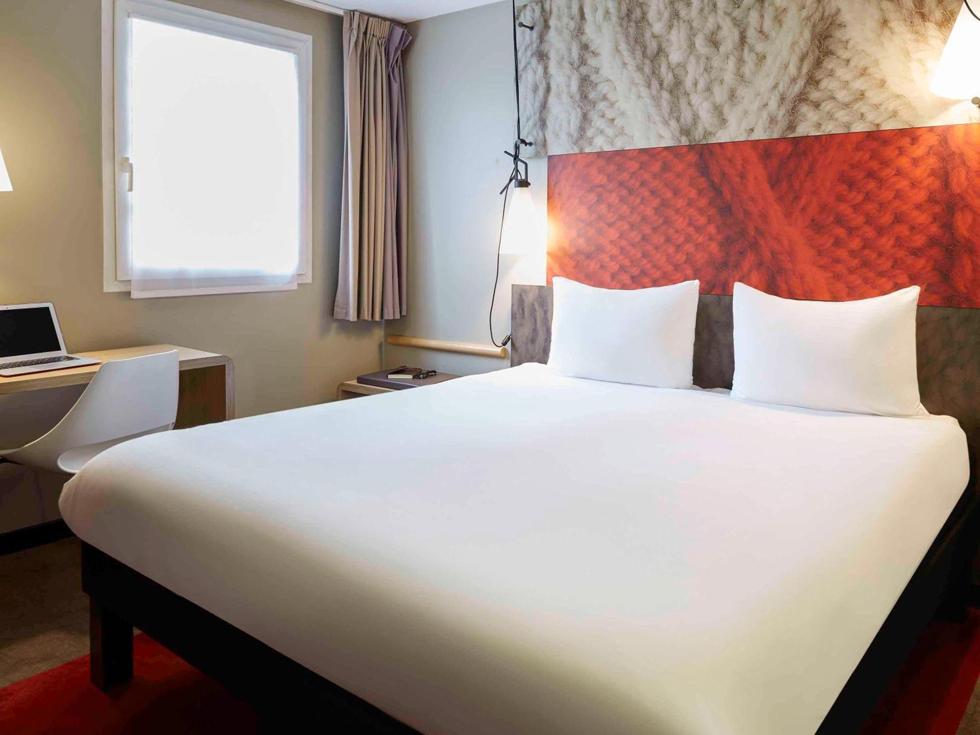Ibis Canal Saint Martin Hotel Paris