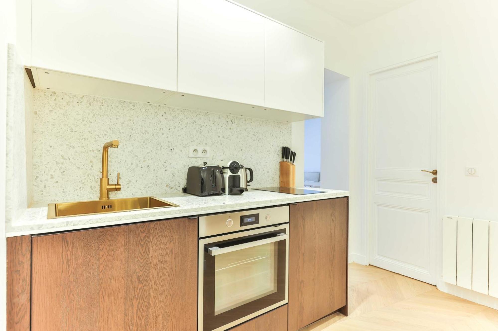 Appartement Charming 2br - 6p - Eiffel Tower Paris