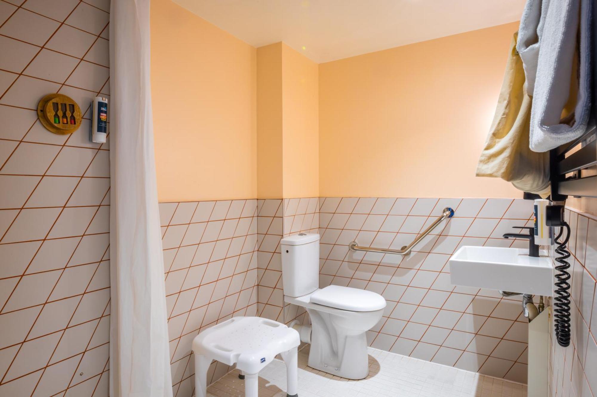 Les Piaules - Nation Auberge de jeunesse Paris