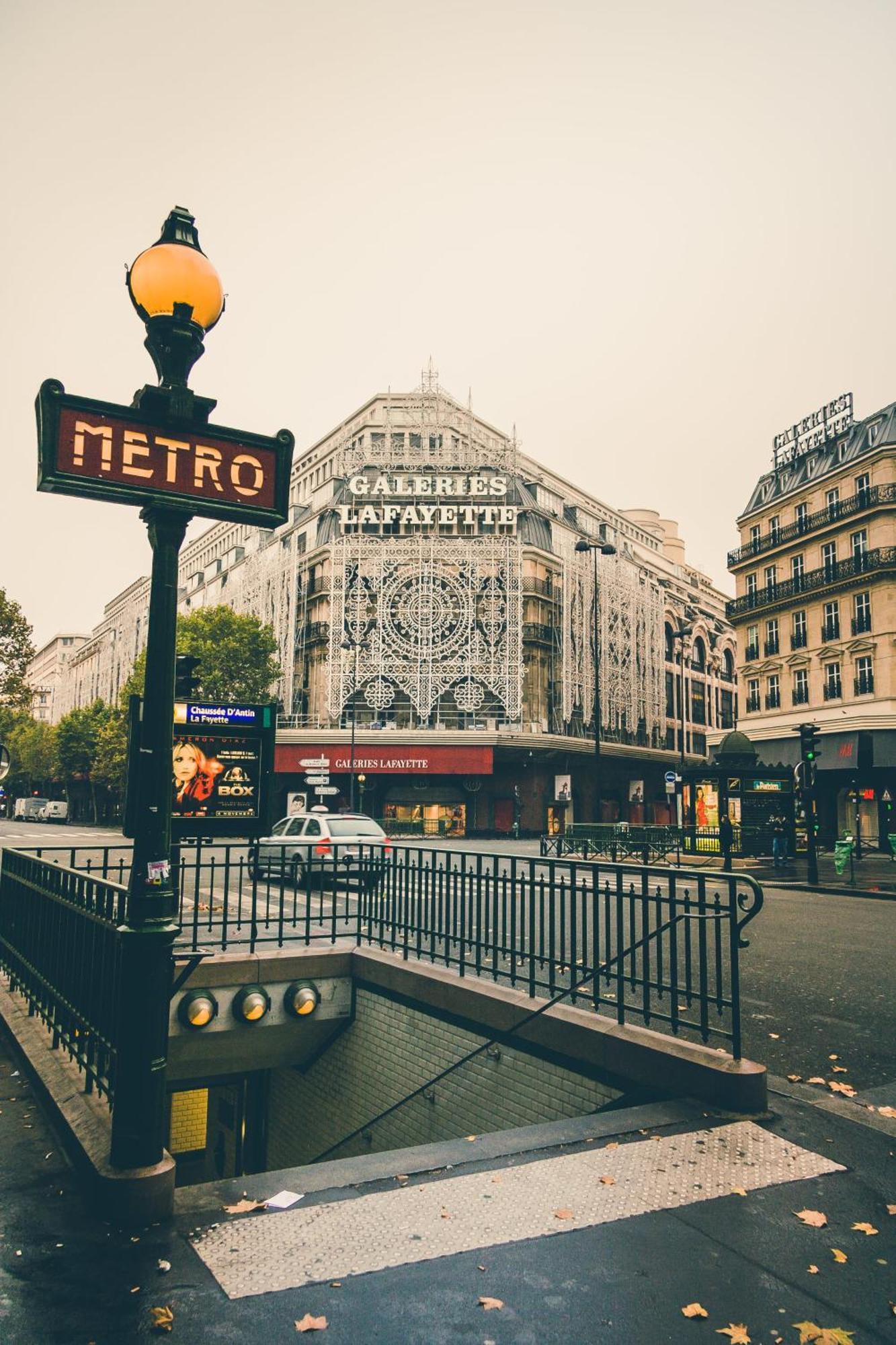 Hotel Austin's Saint Lazare Paris