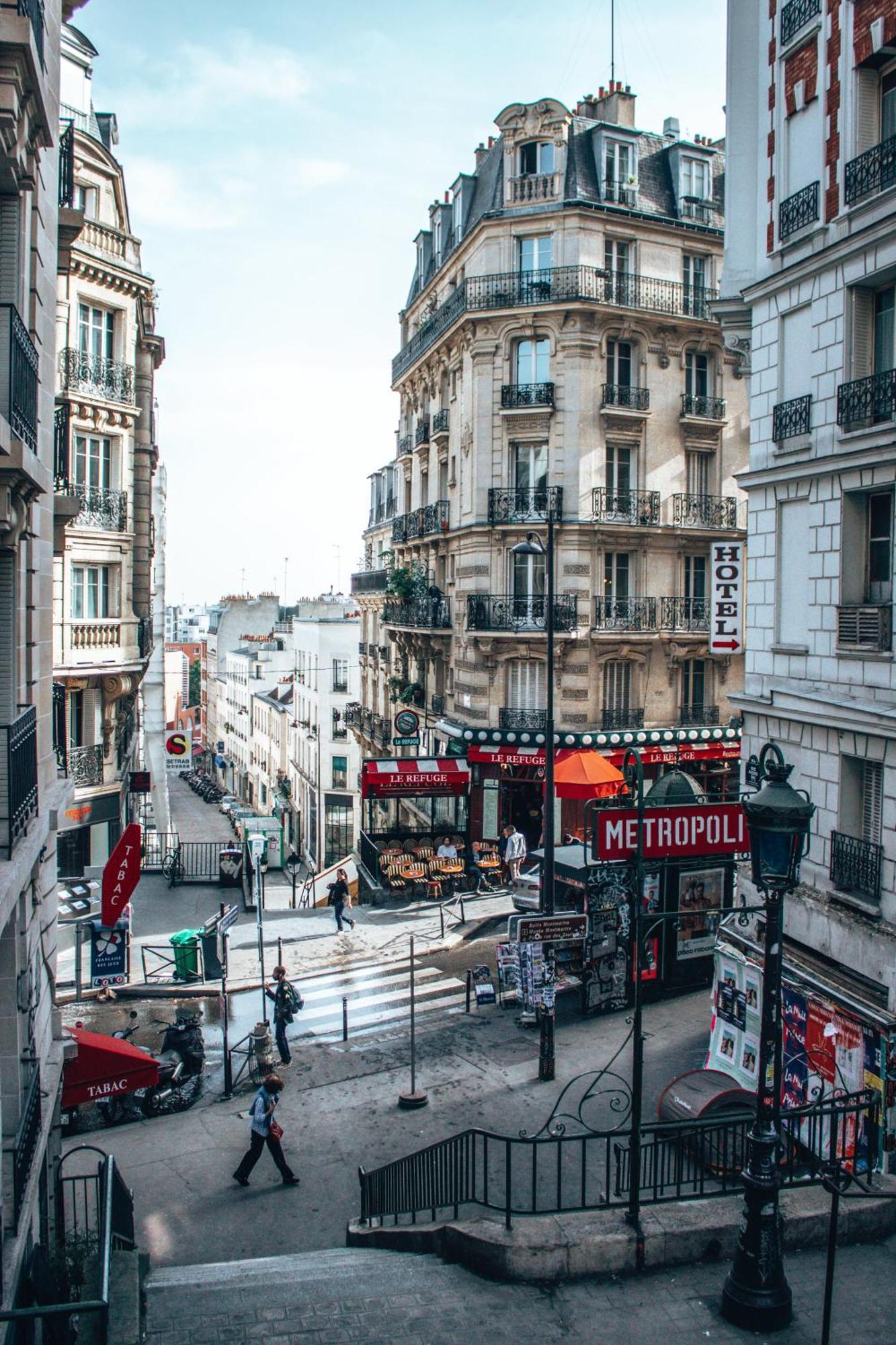 Austin's Saint Lazare 3*