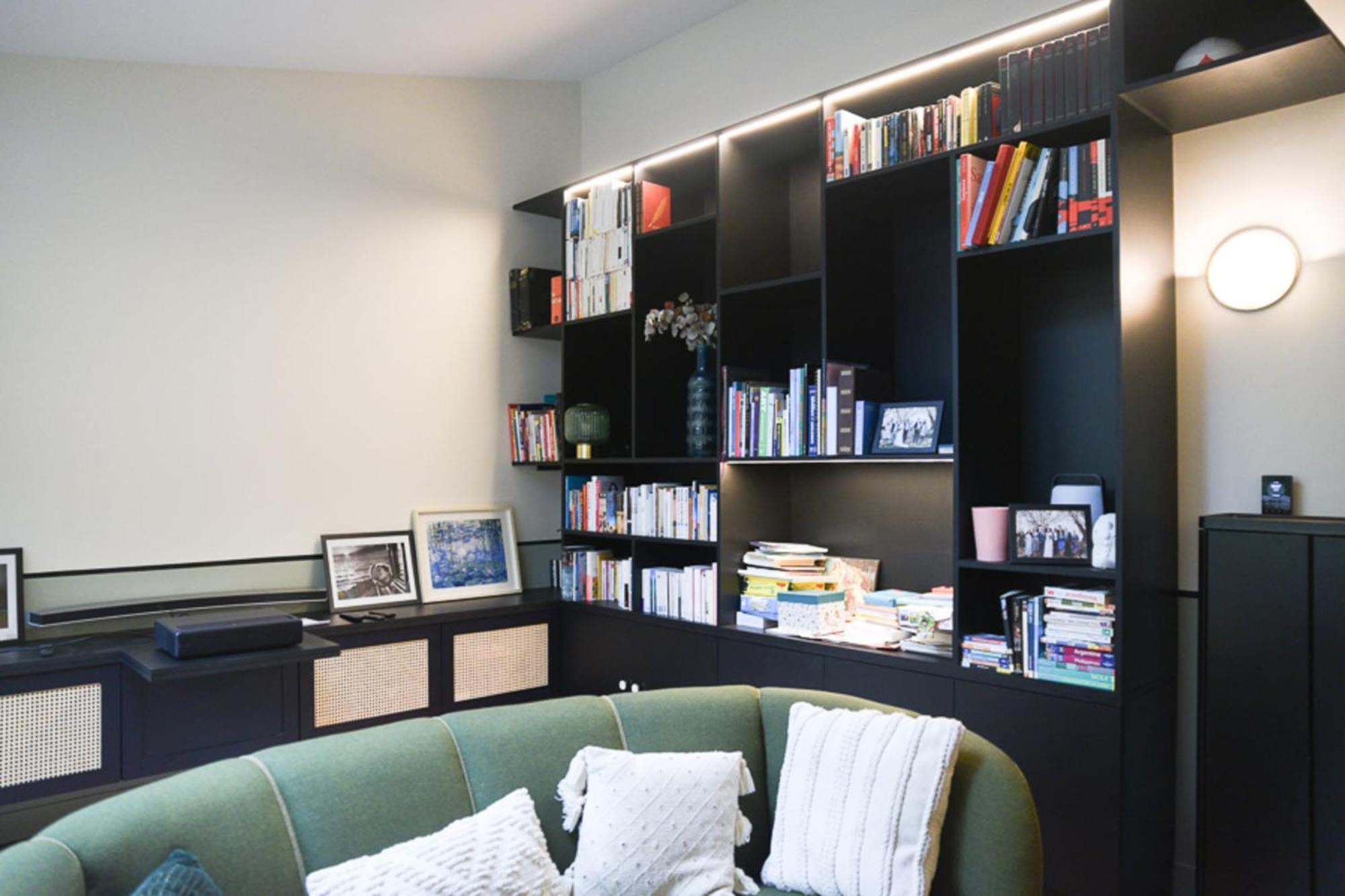 Comfortable 150 M House In The Heart Of Paris