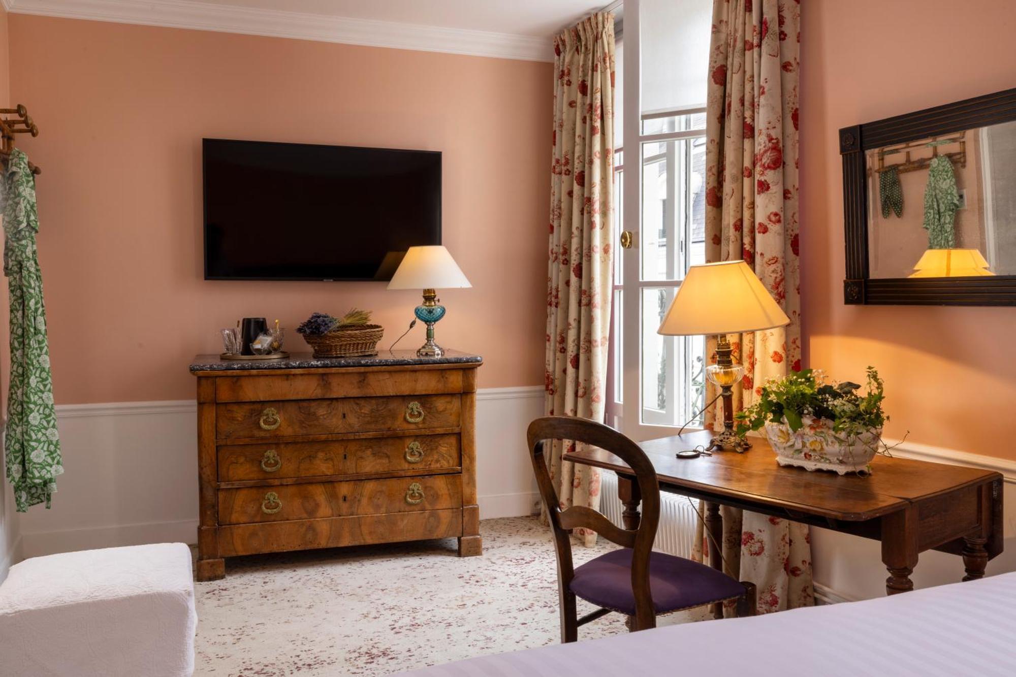 Hotel Le Saint Gregoire Paris